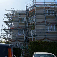 株式会社BRAST（ブラスト）/ 足場工事、中層物件、本足場、2013年のイメージ